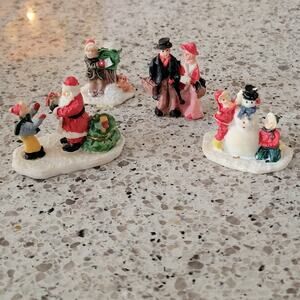 VTG 90s Victorian Village Collectibles Christmas Ceramic PEOPLE FIGURINES LOT x4